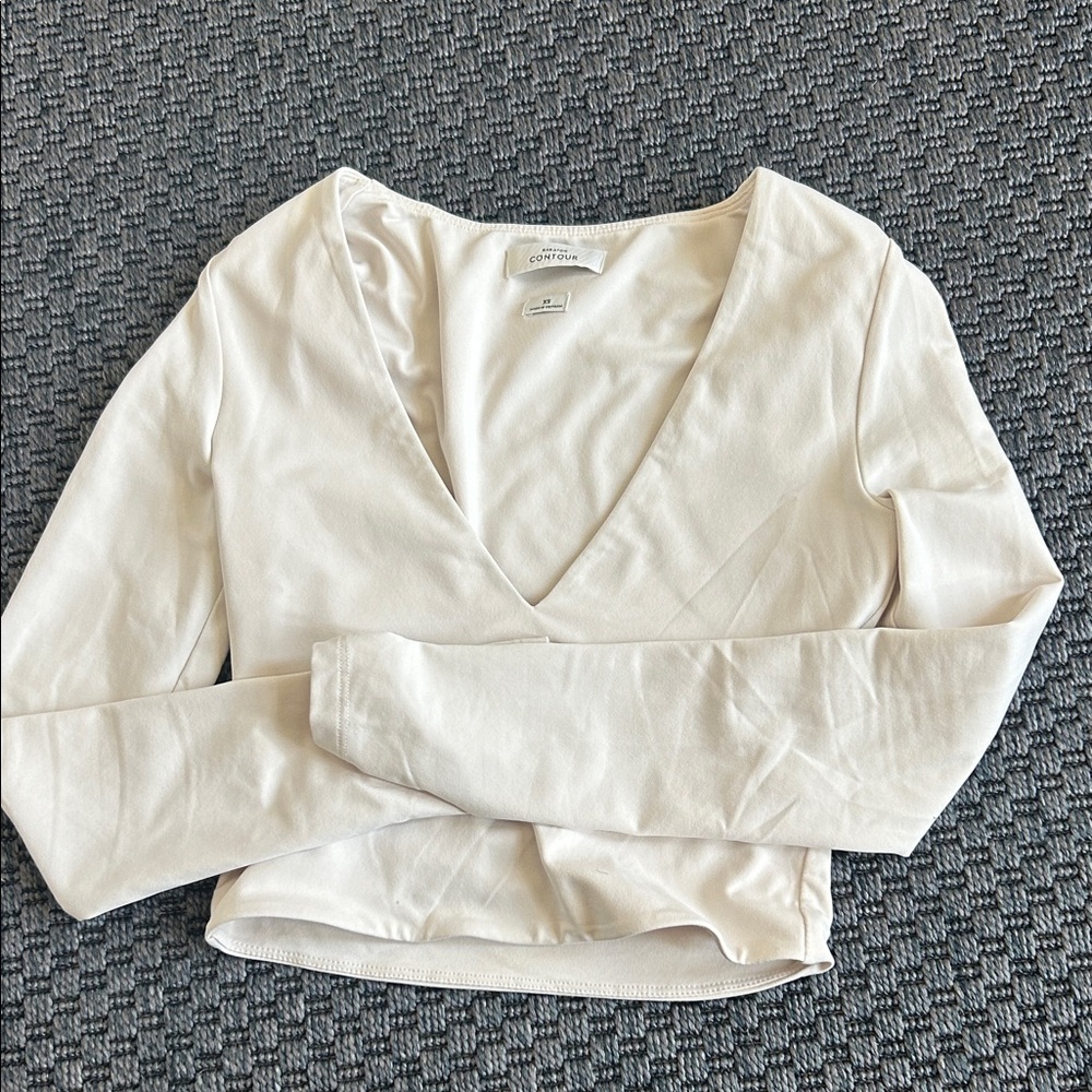 Aritzia Cream Crop Top